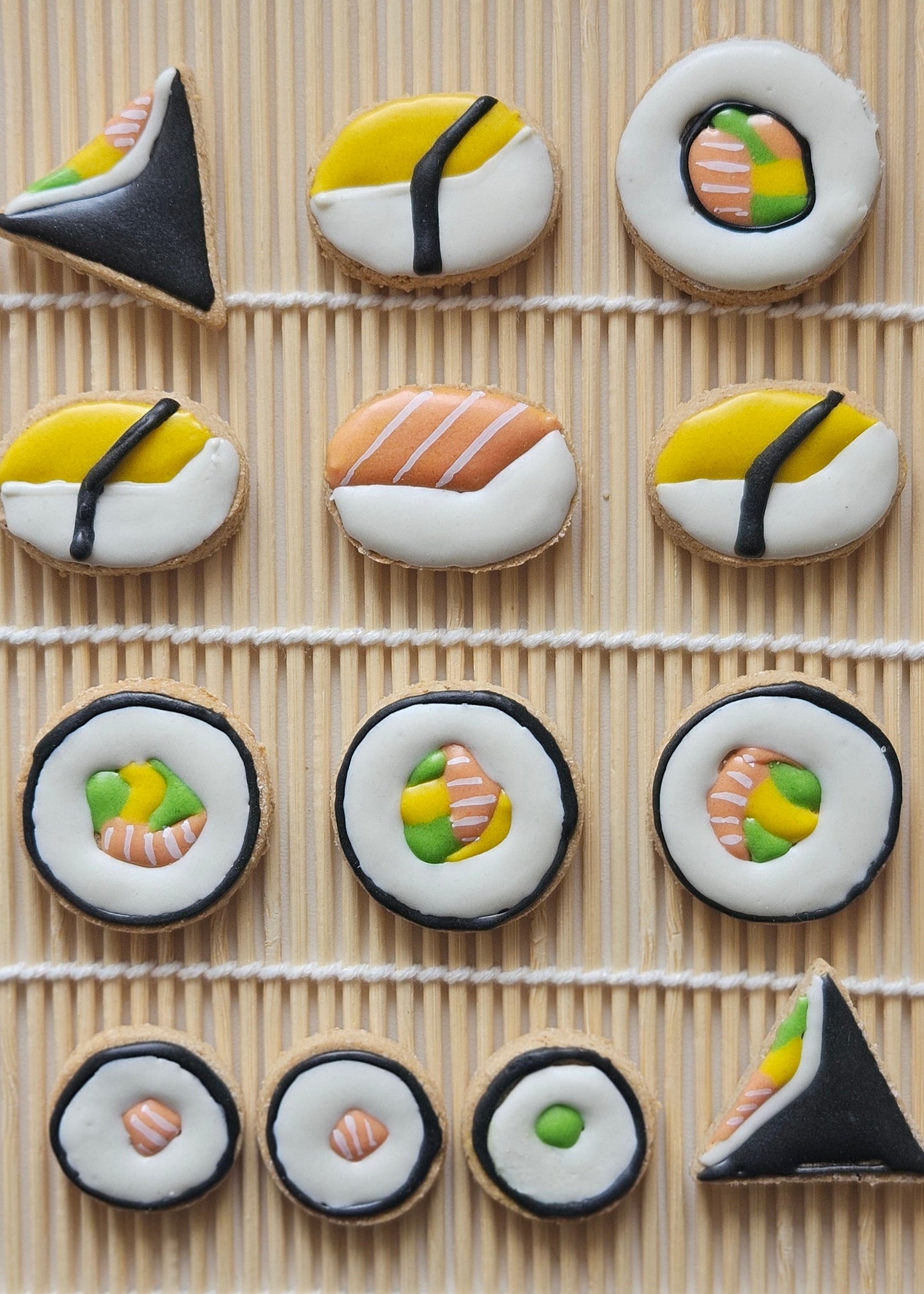 Dog Cookies (x13) - Pup Sushi