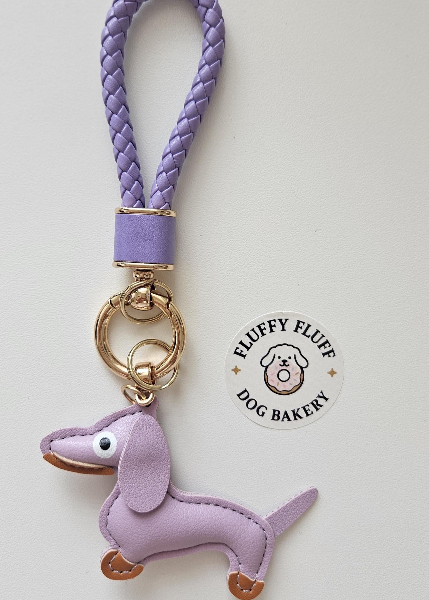 Dachshund keychain accessory – perfect gift for dog lovers