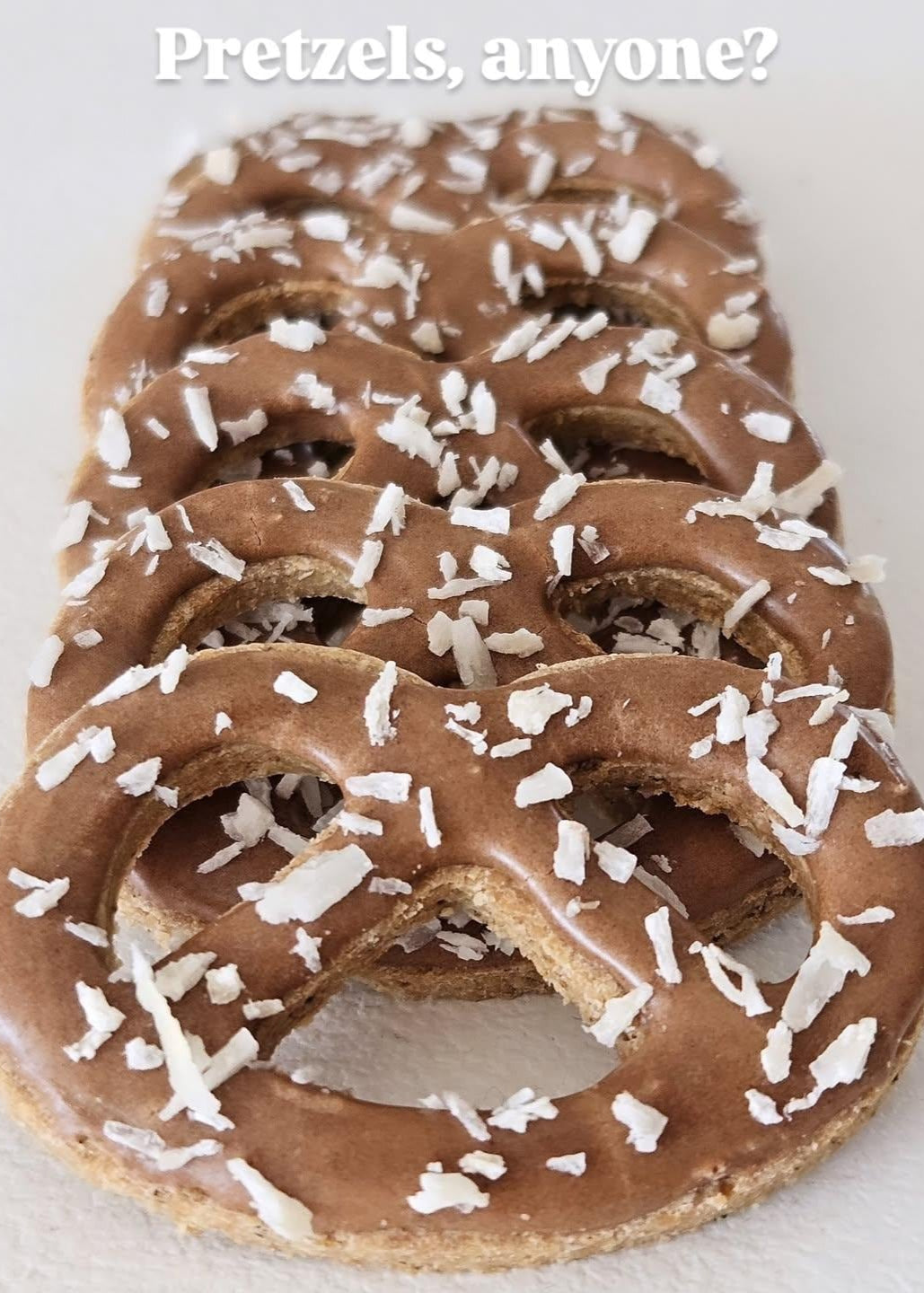 Pretzel-shaped dog cookies – carob and coconut natural treats