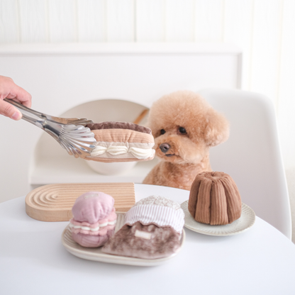 Small Eclair - snuffle/enrichment toy