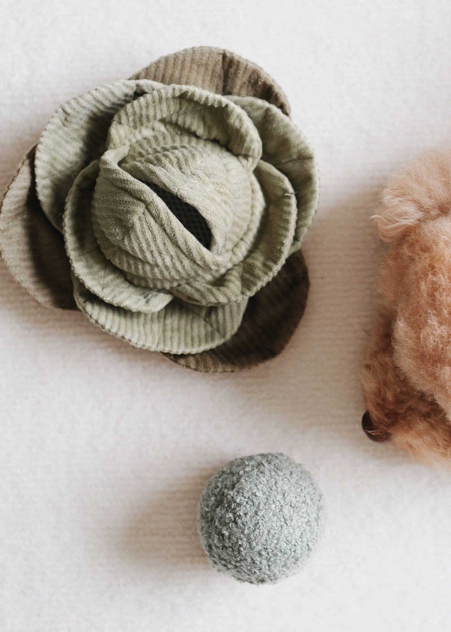 Small Cabbage - Snuffle/Enrichment (includes 1 ball)