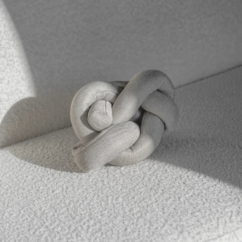 NOU Noodle - Versatile Toy - Bestseller!