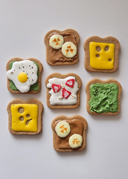 Dog Cookies (x6) - Pup Toasts