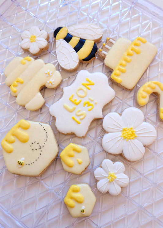 Busy Bee - Celebration Biscuit Set (11 Biscuits + Personalised Message)