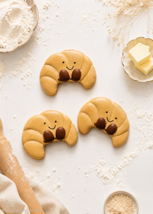 Smiley Croissants - Dog Biscuits (x3)