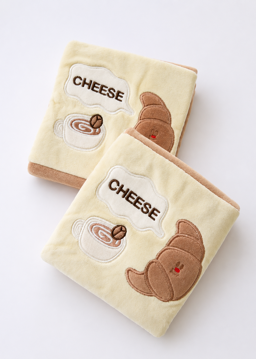 Croissant & Pawfee - Snuffle Book