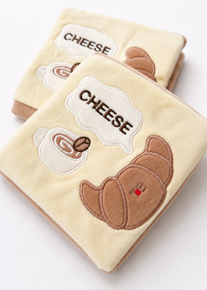 Croissant & Pawfee - Snuffle Book