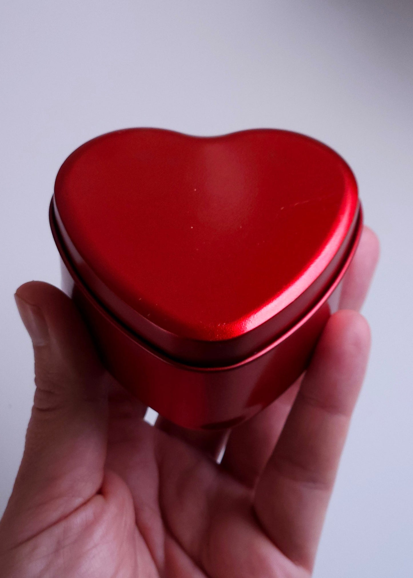 Cupid's Hearts - Dog Treats (Metal Tin, 50g)